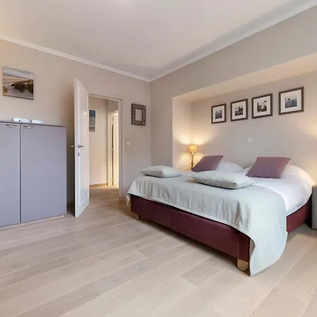 Beachfront With Sauna, Cleaning Included De Panne