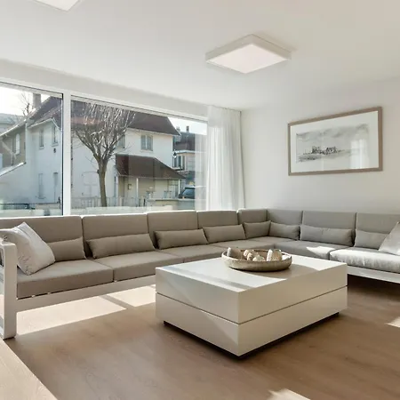 Beachfront With Sauna, Cleaning Included Сasa de vacaciones De Panne